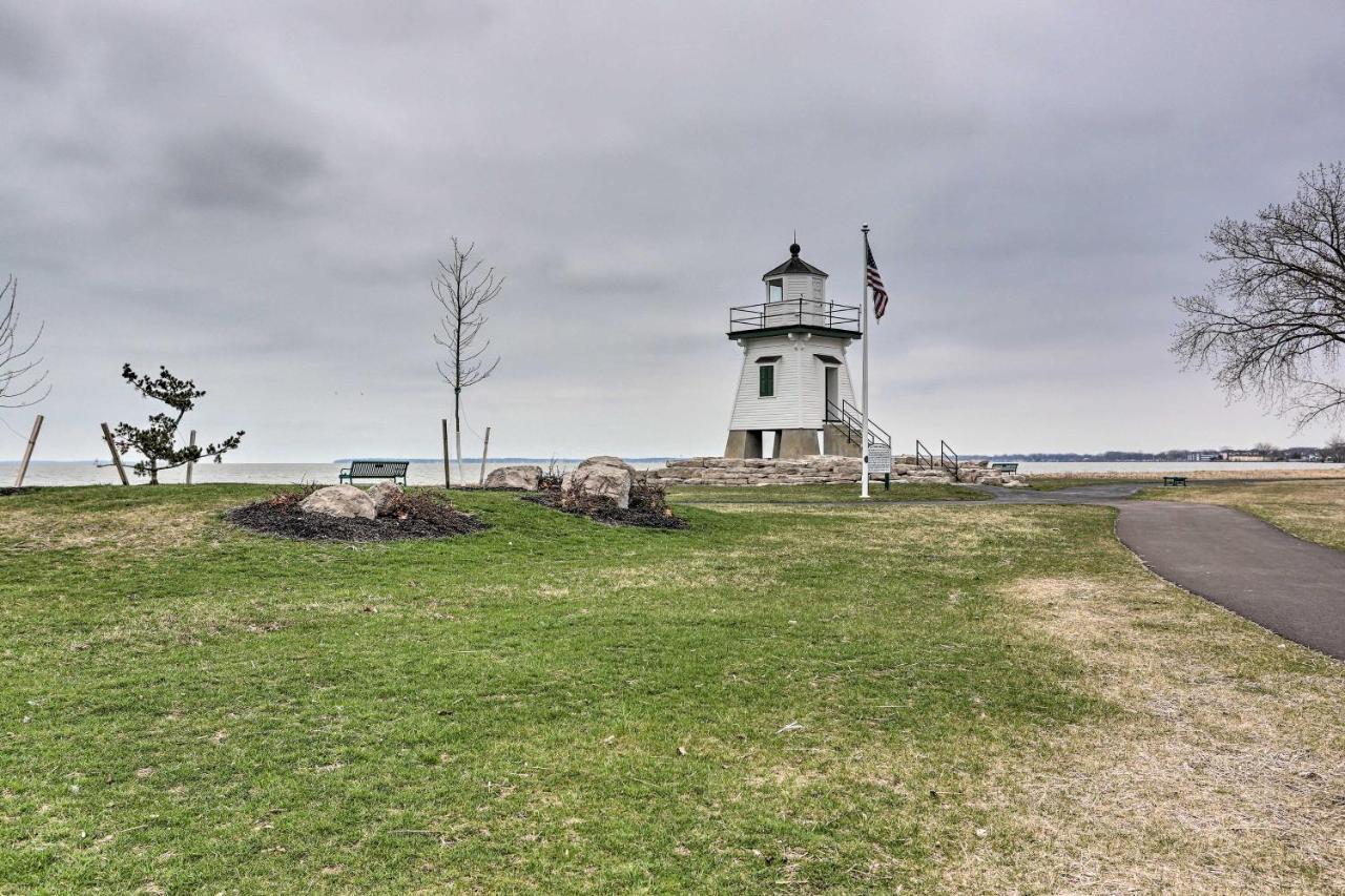 Port Clinton Getaway - Walk To Beach And Restaurants Exterior photo
